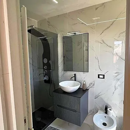 מלון דירות La Nuova Casa ראבנה