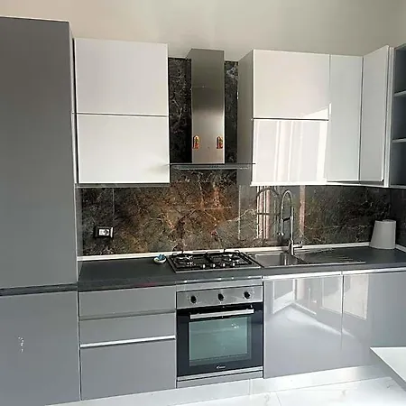 La Nuova Casa מלון דירות 3*