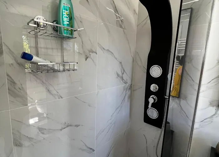 La Nuova Casa 3* Ravena