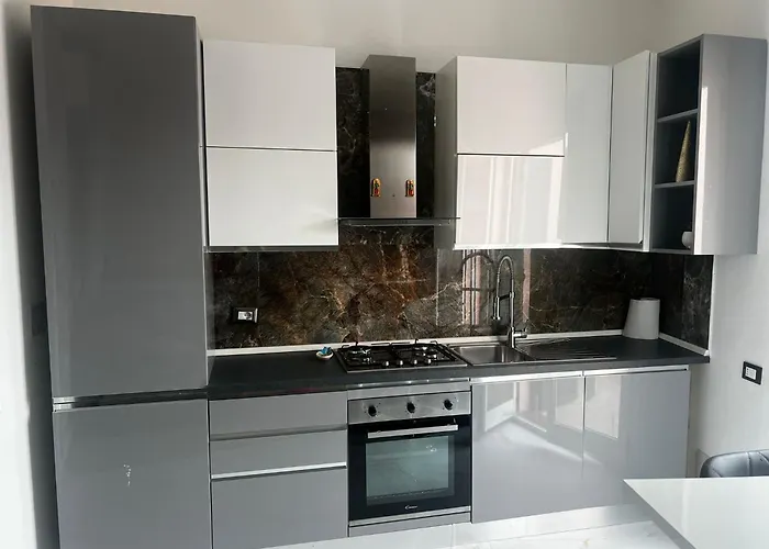 La Nuova Casa 3*